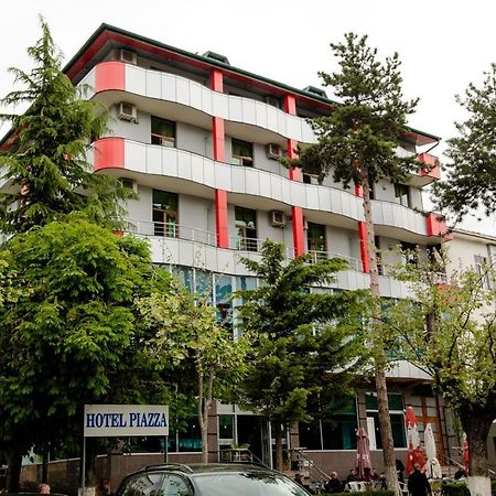 Hotel Piazza Peshkopi Luaran gambar