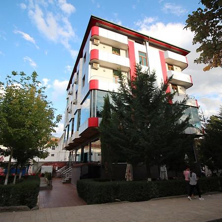 Hotel Piazza Peshkopi Luaran gambar