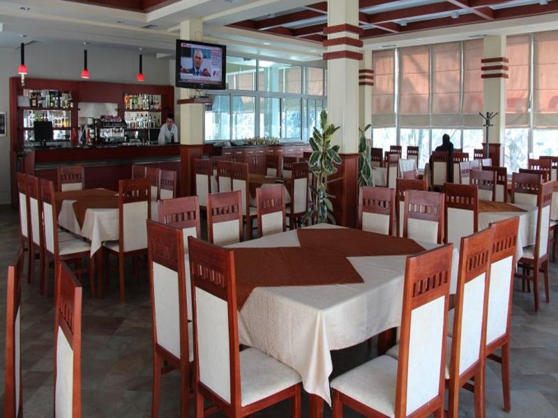 Hotel Piazza Peshkopi Luaran gambar