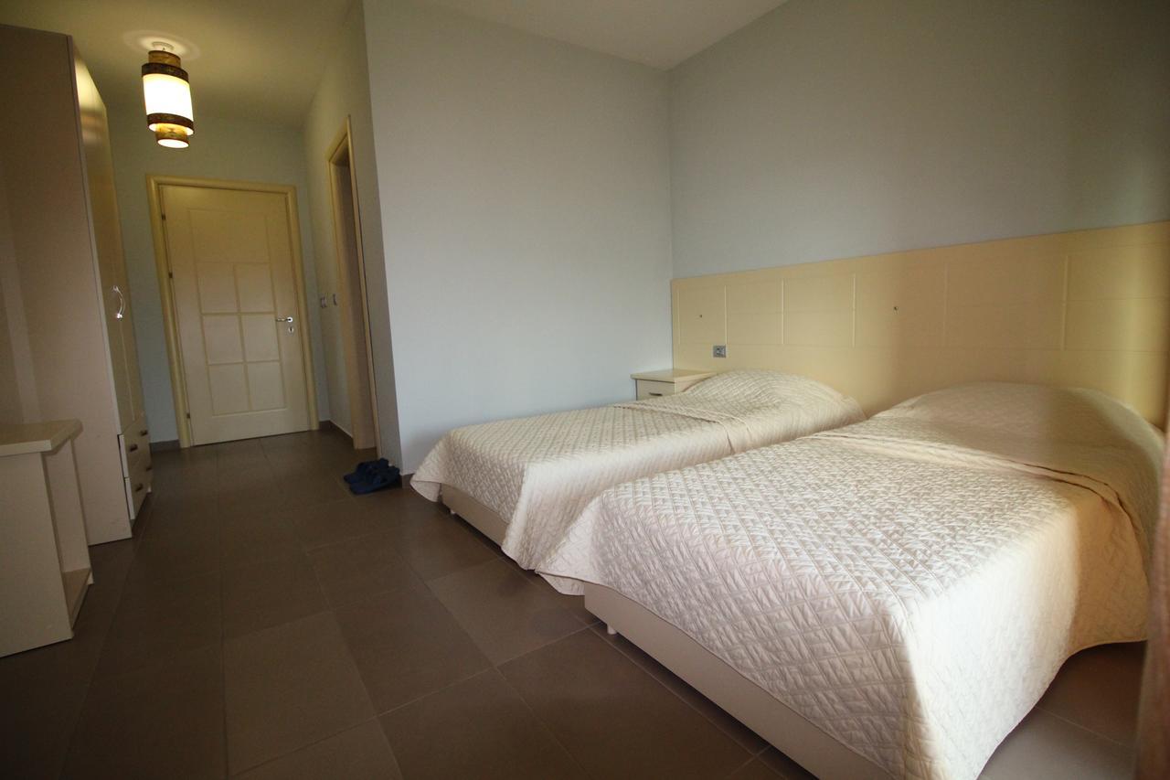 Hotel Piazza Peshkopi Luaran gambar