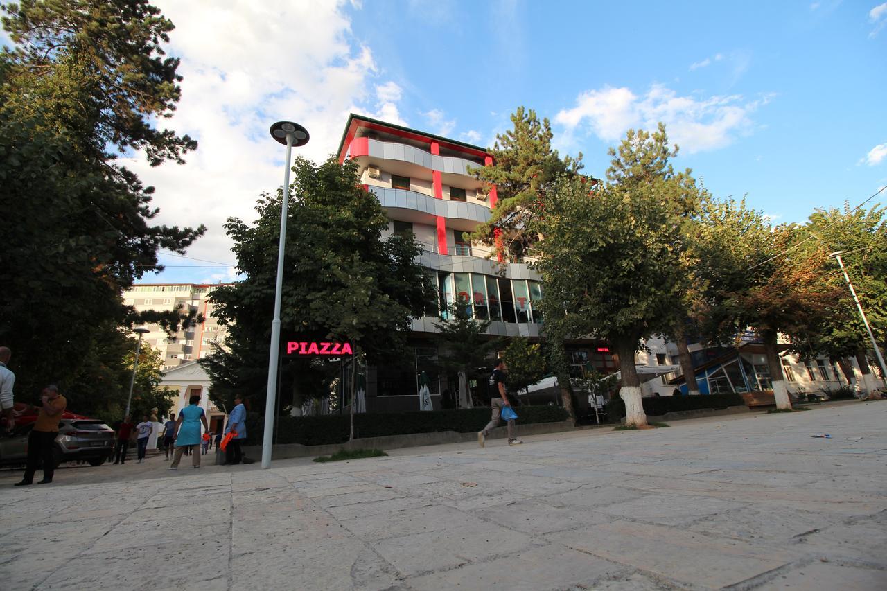 Hotel Piazza Peshkopi Luaran gambar